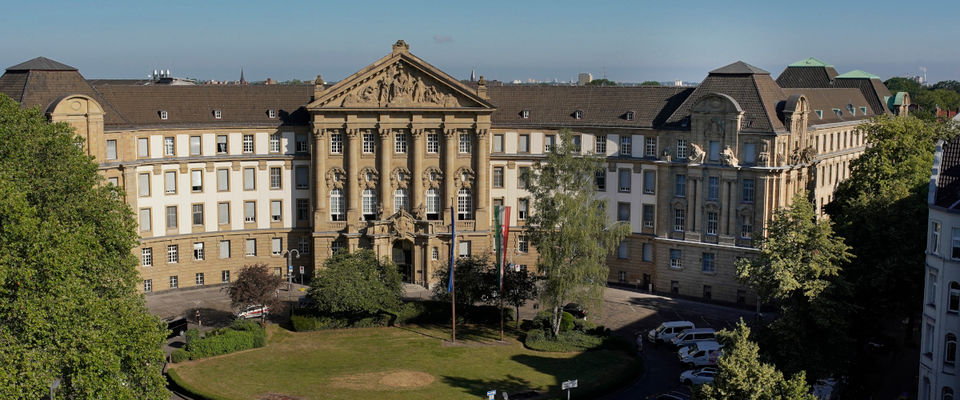 Gebäude des OLG Köln